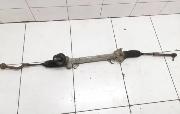 Nissan Qashqai Steering rack 48001jd90b