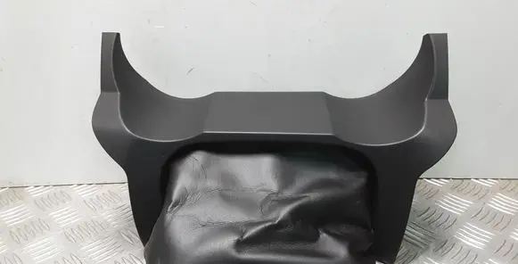 Dashboard trim