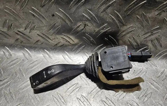 Opel Zafira A Indicator stalk 90560990 90560991