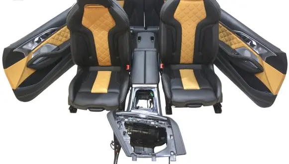 BMW M8 F93 Gran Coupe Seat set 017029