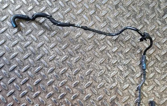 Audi Q3 F3 Vacuum line/pipe/hose 06K133241Q