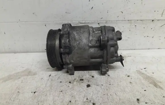 Peugeot 607 Air conditioning (A/C) compressor (pump) 9656572380