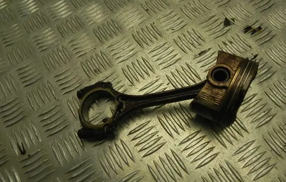 Toyota Prius (XW20) Piston with connecting rod 21110 BV1282