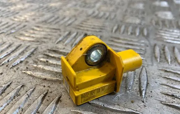 Mercedes-Benz E C207 W207 Airbag deployment crash/impact sensor A2128210351 5WK44109