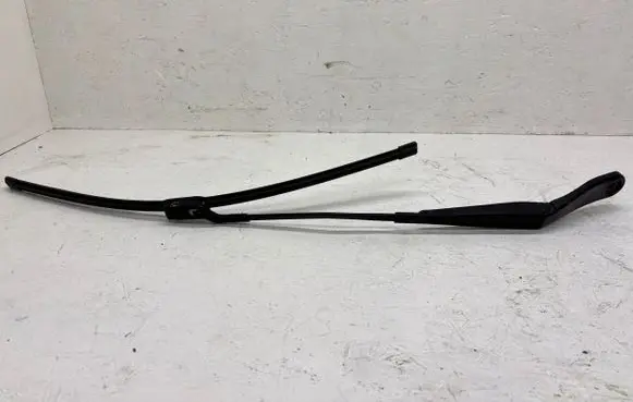 Volvo S80 Front wiper blade arm 31276002