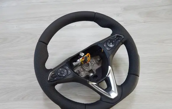 Opel Insignia B Steering wheel
