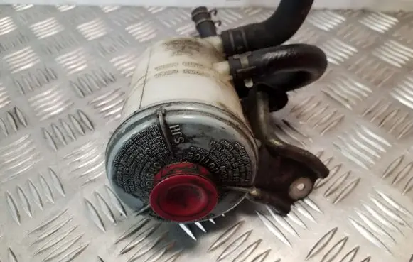 Honda FR-V Power steering fluid tank/reservoir