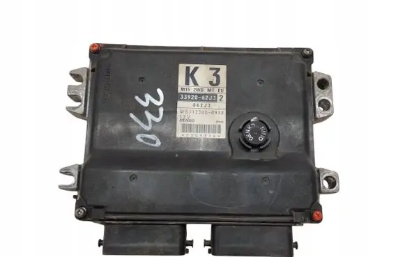Suzuki Swift I Engine control unit/module 3392062J3
