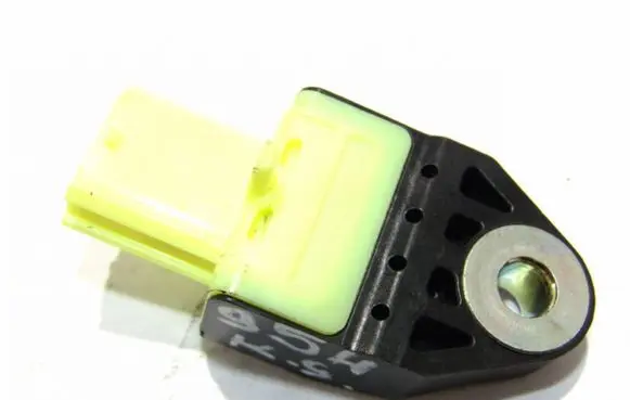 Toyota Auris 150 Airbag deployment crash/impact sensor 8983175020