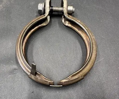 KIA Sportage Muffler pipe connector clamp M289022U000