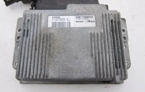 Renault Scenic I Engine control unit/module 7700860337
