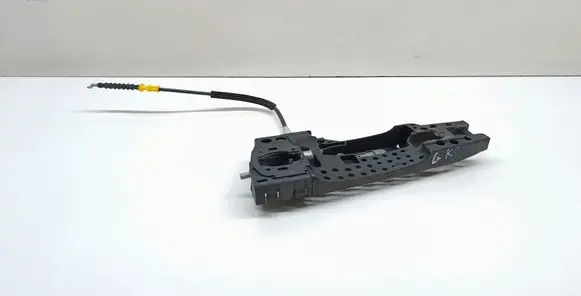 Audi A4 S4 B8 8K Rear door exterior handle/bracket 8T01837885A