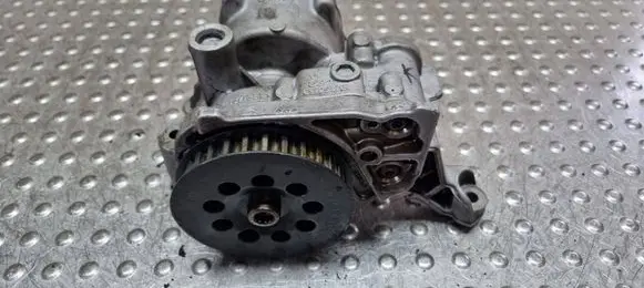 Audi A3 S3 8V Oil pump 04L145208K
