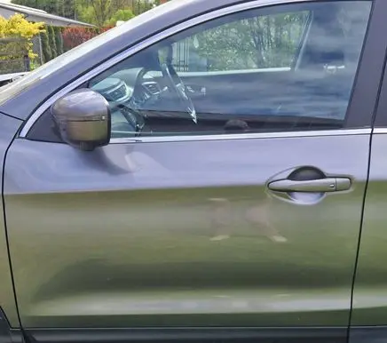 Nissan Qashqai Front door 