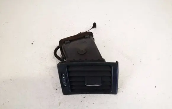 Audi A4 S4 B6 8E 8H Dash center air vent grill 8e0820902f
