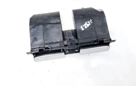Volkswagen PASSAT B6 Glove box 3c0858407