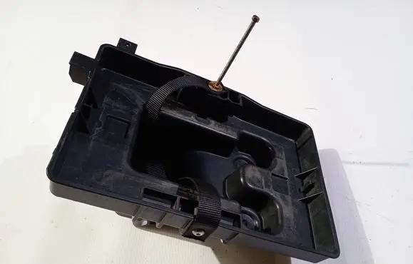 Ford Mustang V Battery tray 6R3310723AA