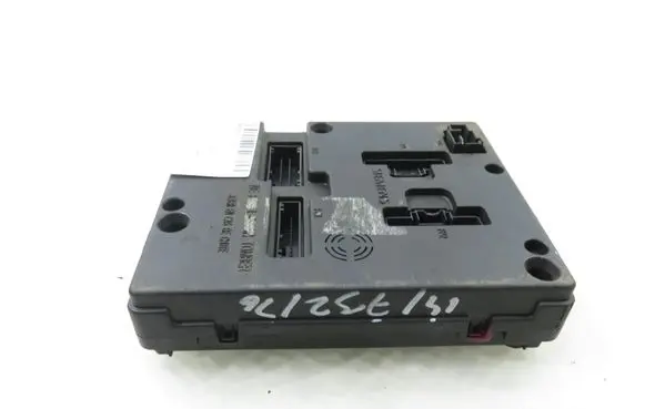 Renault Scenic I Central body control module 8200029342B S108502610E