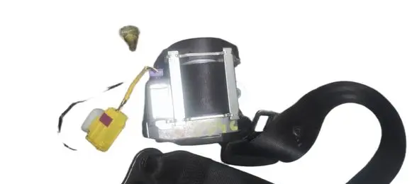 Volkswagen Golf V Front seatbelt 604990300