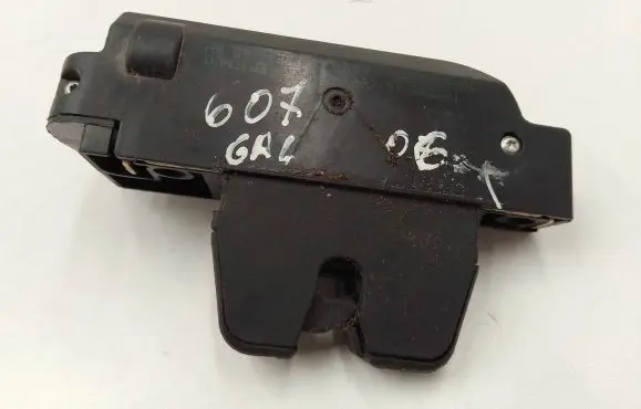 Peugeot 607 Tailgate/trunk/boot lock/catch/latch 9653831780