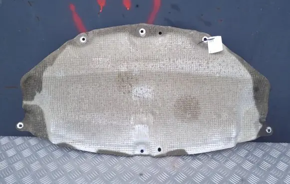 Nissan Qashqai J12 Exhaust heat shield