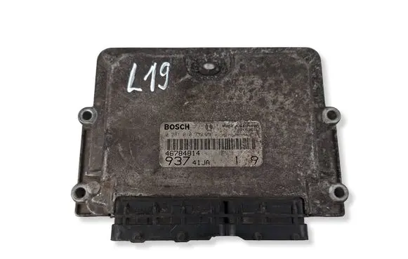 Alfa Romeo 147 Engine control unit/module 46784814 0281010332
