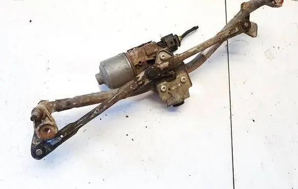 Front wiper linkage and motor