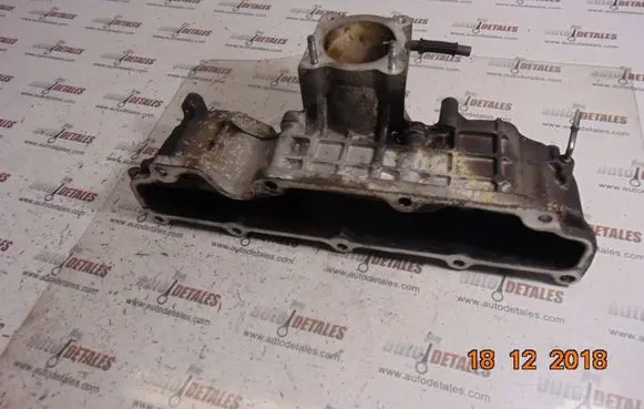 Toyota Avensis T270 Intake manifold