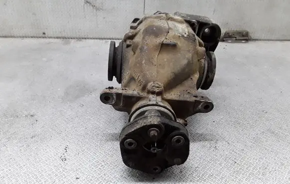 BMW 1 E81 E87 Rear differential 7518405 7566169