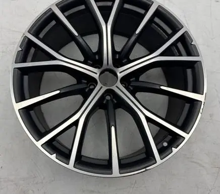Maserati Grecale R21 alloy rim 670194792