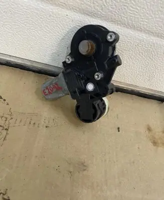 Toyota Corolla E210 E21 Wiper motor 8570102090 E2092