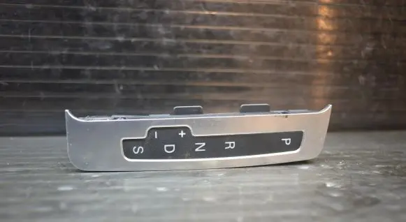 Audi A6 S6 C6 4F Gear shift selector indicator 4F2713463D