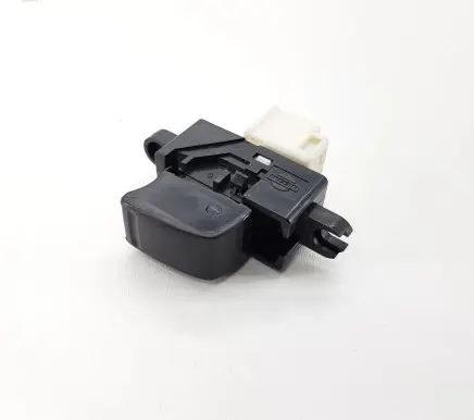 Nissan Almera Tino Electric window control switch