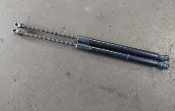 Audi A4 S4 B6 8E 8H Tailgate/trunk strut/damper