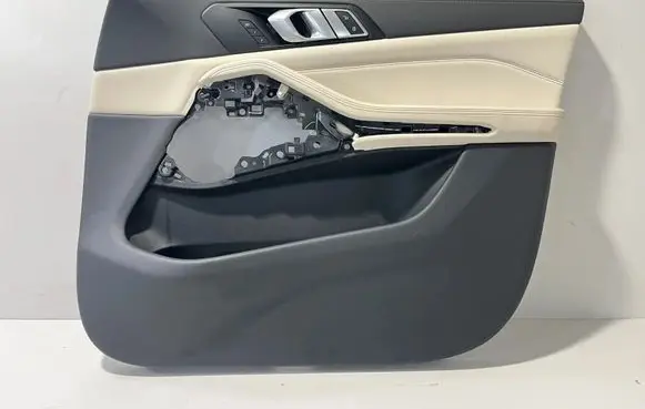 BMW X7 G07 Front door card panel trim 5A62153