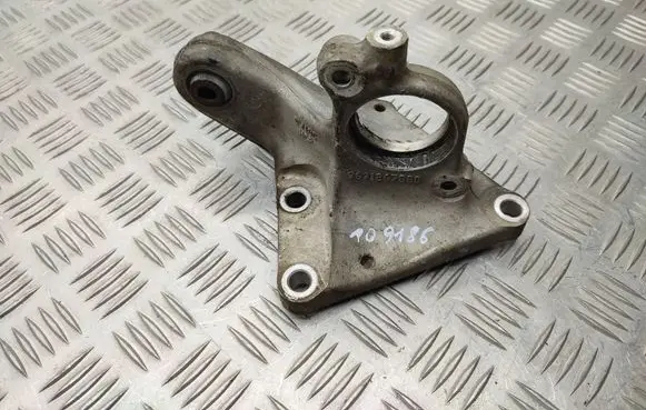 Citroen C5 Driveshaft support bearing bracket 9671267880