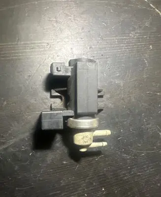 Volvo V70 Turbo solenoid valve 2190329