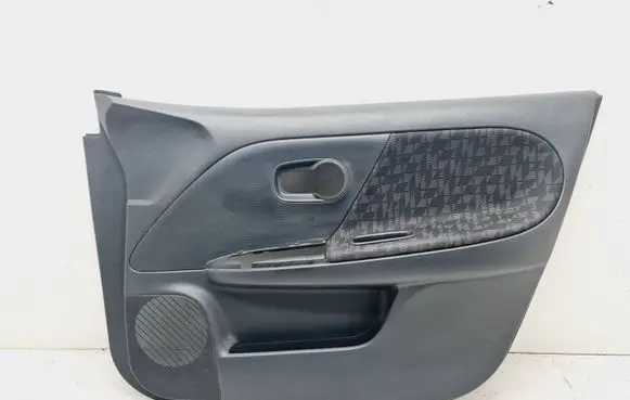 Nissan Note (E11) Front door card panel trim 809229U000