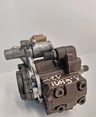 Peugeot 5008 Fuel injection high pressure pump A2C53381555 9672105380 5WS40894