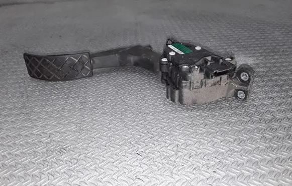 Volkswagen Polo Accelerator throttle pedal 6Q1721503C