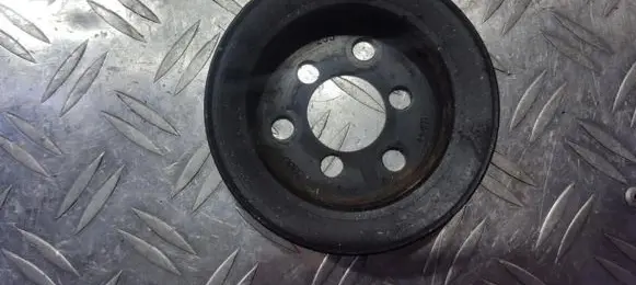 Audi A6 S6 C4 4A Power steering pump pulley 058145255