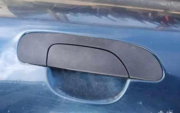 Ford Mondeo MK II Front door exterior handle