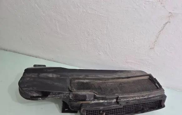 Dodge Journey Air filter box 05058463AC