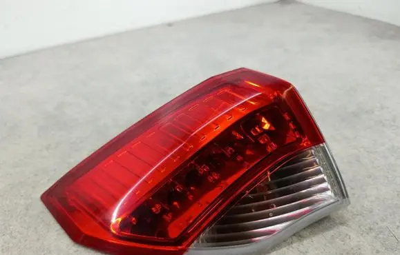 Renault Laguna III Rear/tail lights 265550001R