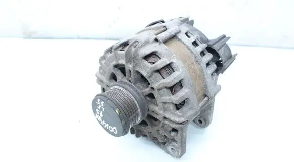 Dacia Dokker Generator/alternator 231004719R