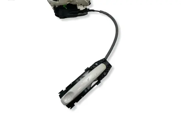 Volkswagen Amarok Front door lock 5N1837016E 5N0839885H