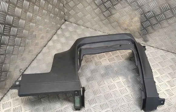 Volkswagen Tiguan Dashboard lower bottom trim panel 5nb857005 5g0947409