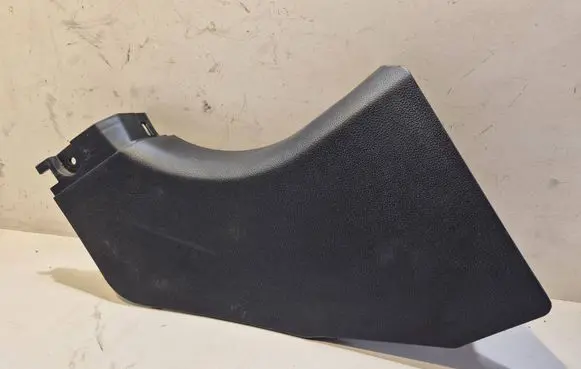 KIA Sportage Foot area side trim 858261F000