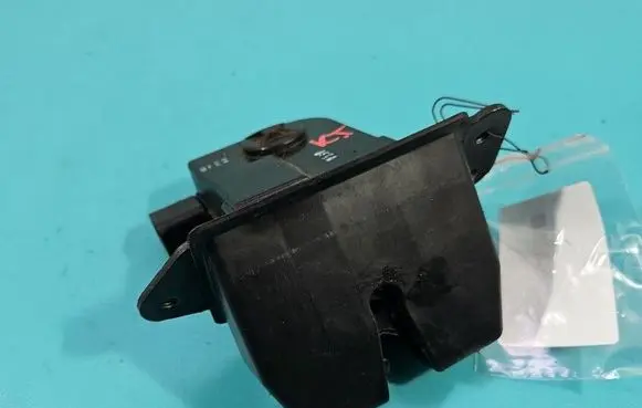 Hyundai i40 Tailgate/trunk/boot lock/catch/latch IMPRK1595571