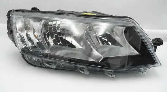 Skoda Octavia Mk3 (5E) Headlight/headlamp 5E1941016 1305236985 030127220200